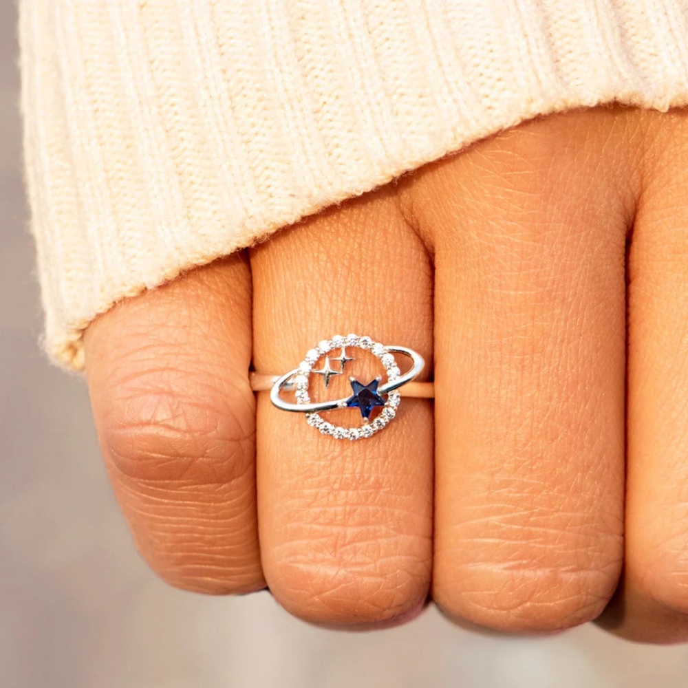 NWT Special Star Planet & Stars Ring by Story Jewellery Size 9
